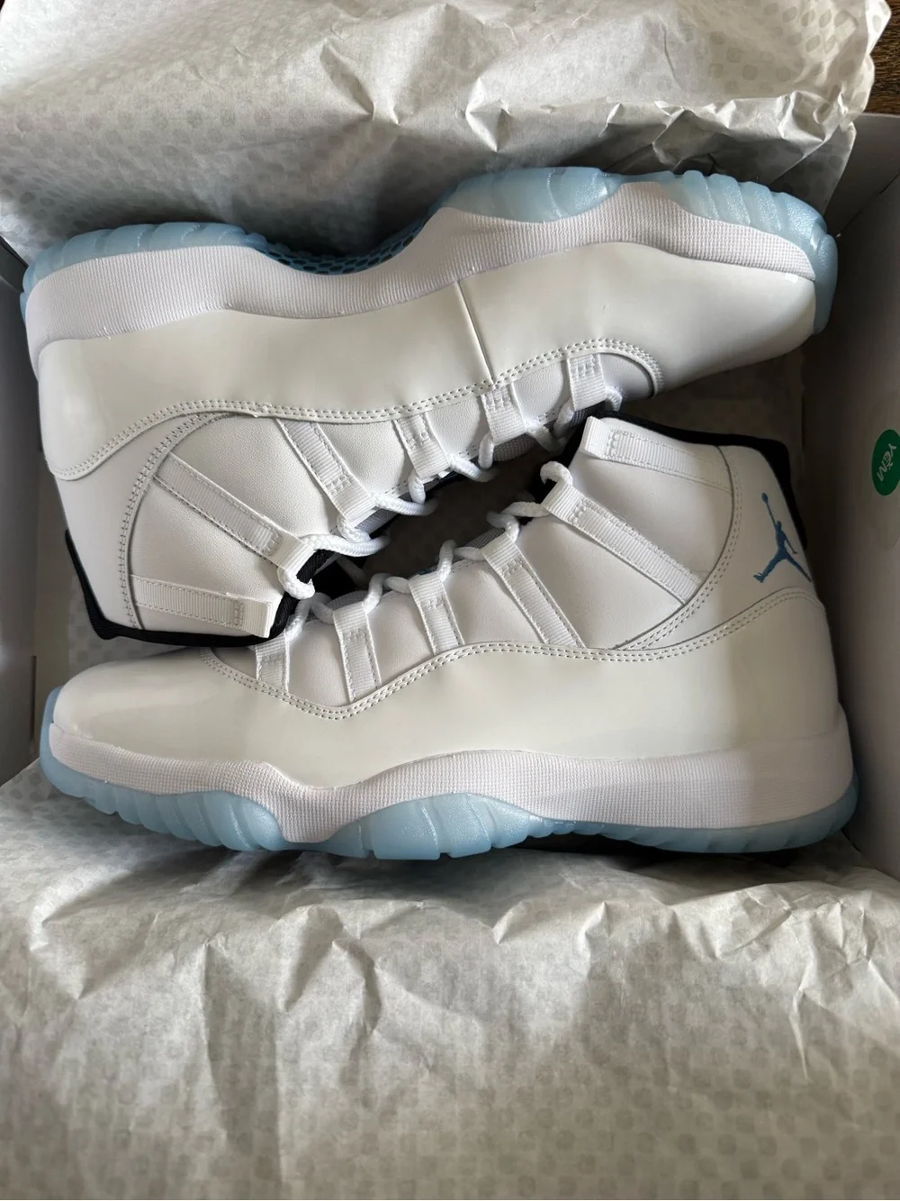 Jordan Mens Retro 11 High-Top Sneakers in White/Light Blue